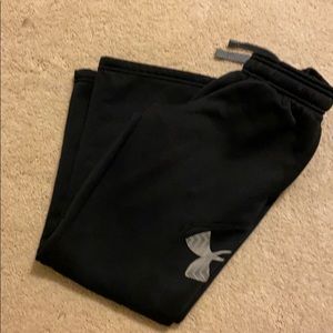 Boys Under Armour Black Storm Fleece Pant Sm